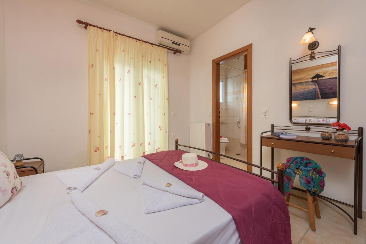 Domus Lukas Apartments Маратьяс Экстерьер фото