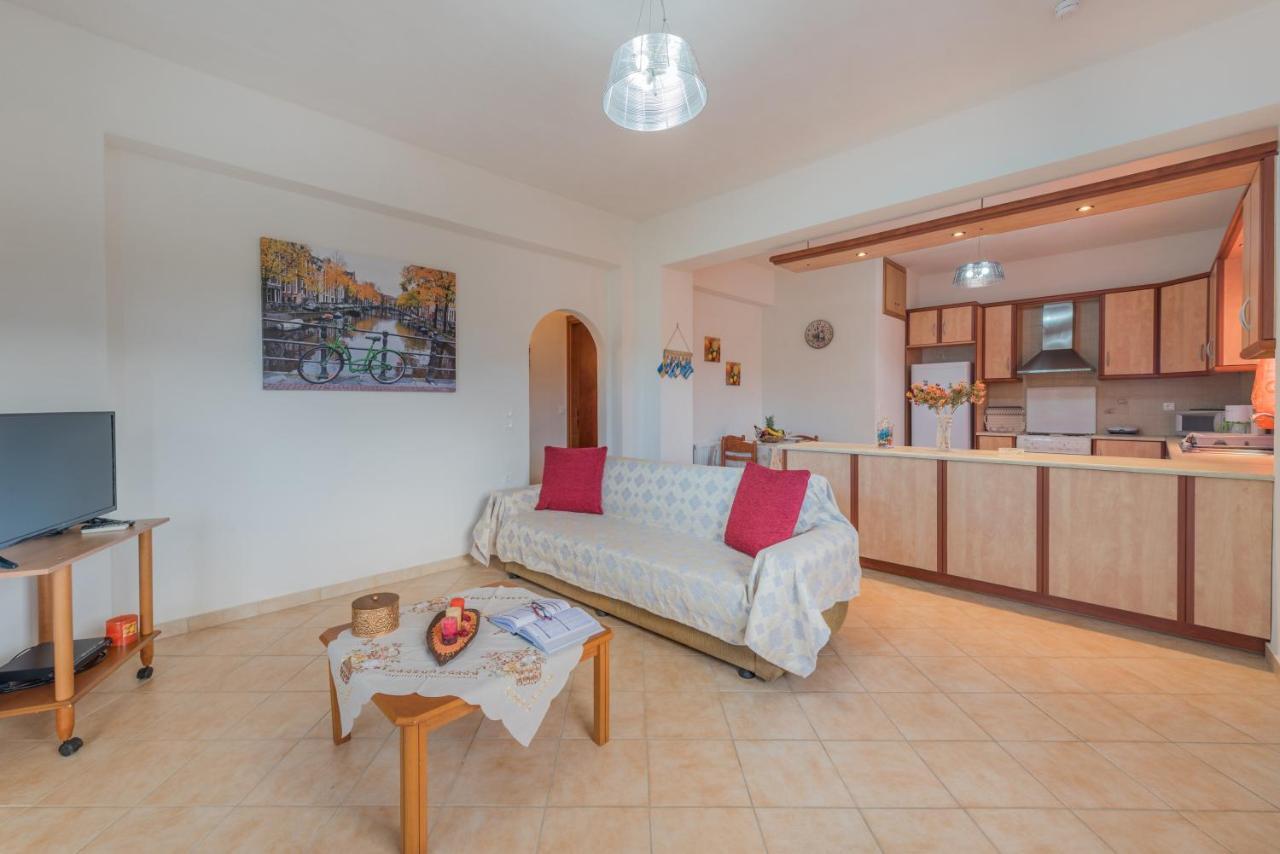 Domus Lukas Apartments Маратьяс Экстерьер фото